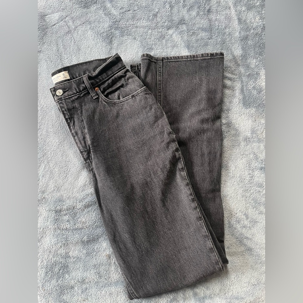 Abercrombie & Fitch 70s Vintage Flare Ultra High Rise Jeans, 28 Long